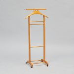 1017 7391 VALET STAND